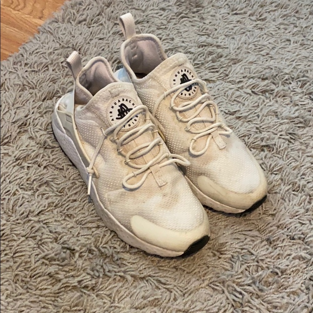 Nike Hurache shoes